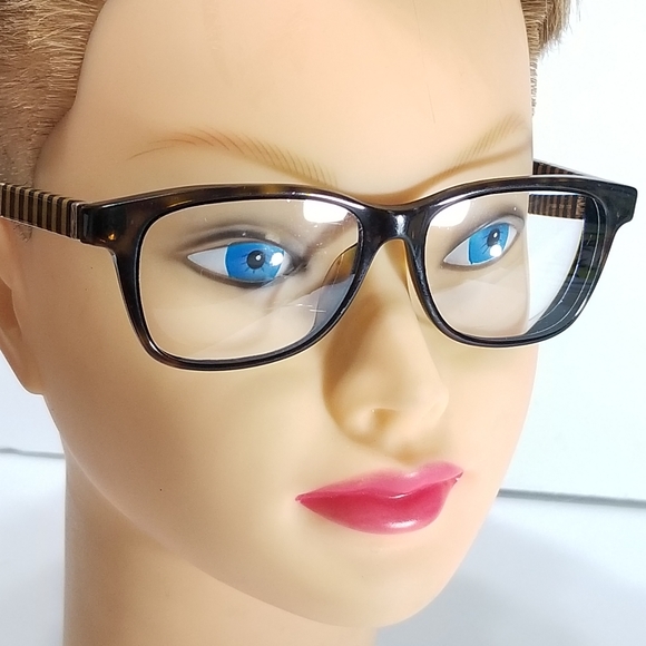 Fantastic looking Fendi eyeglasses Frames - Picture 3 of 16
